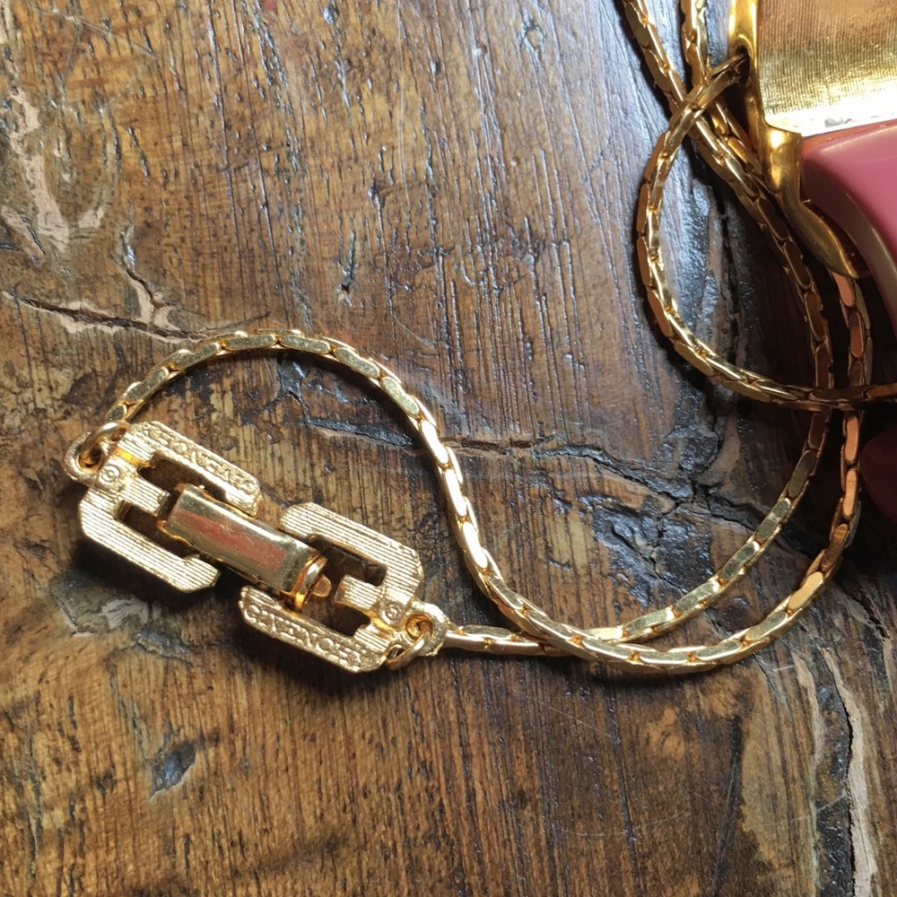 Vintage Givenchy 80s curved mauve signed necklace - Picture 13 of 16